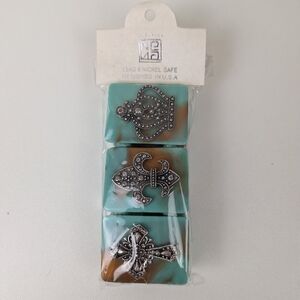 Nena Creations Chunky Lucite Stretch Bracelet Southwest Fleur De Lis Cross Crown